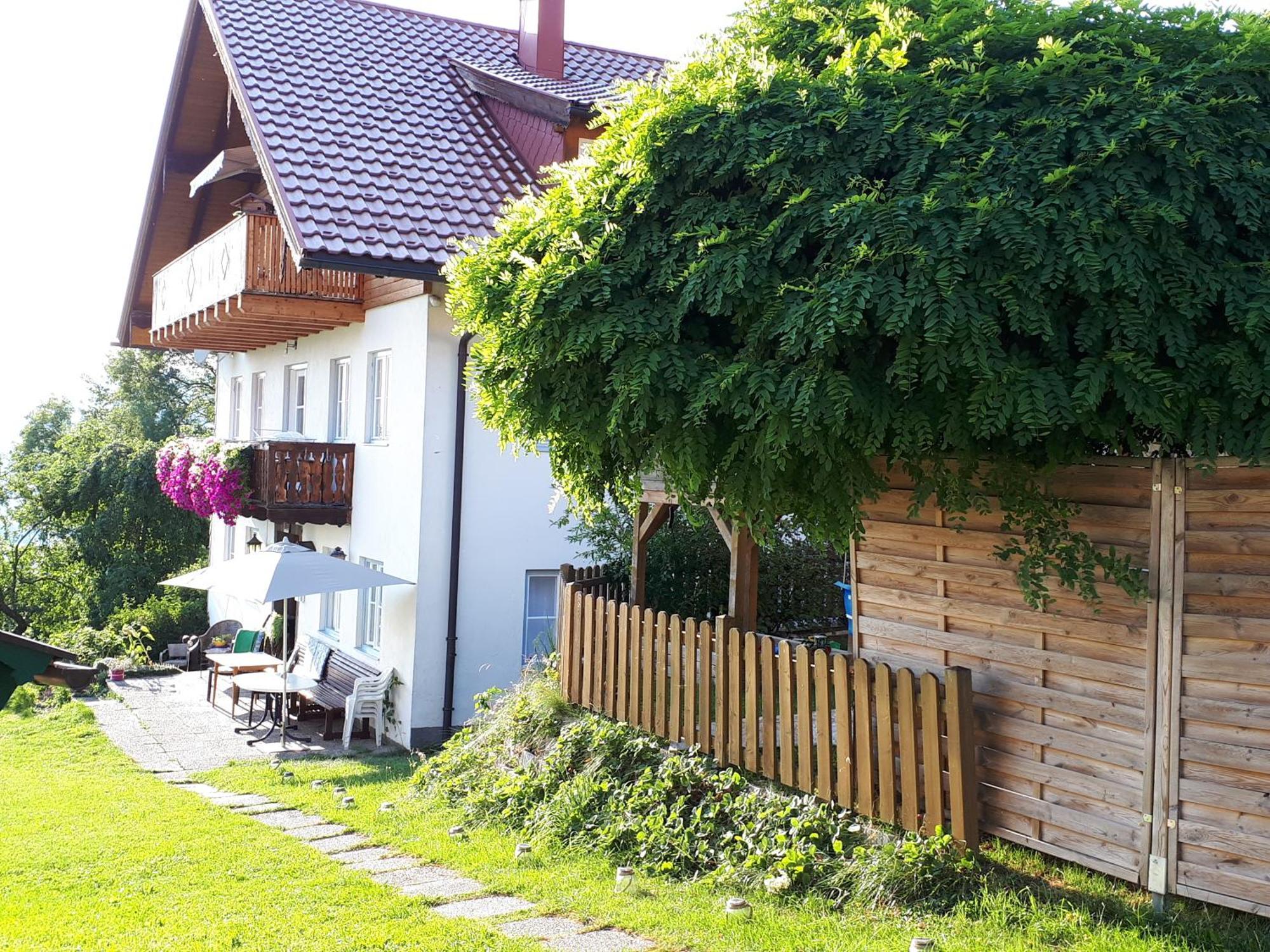 Bio Gesundheitshof Daxinger Villa Mondsee Exterior photo